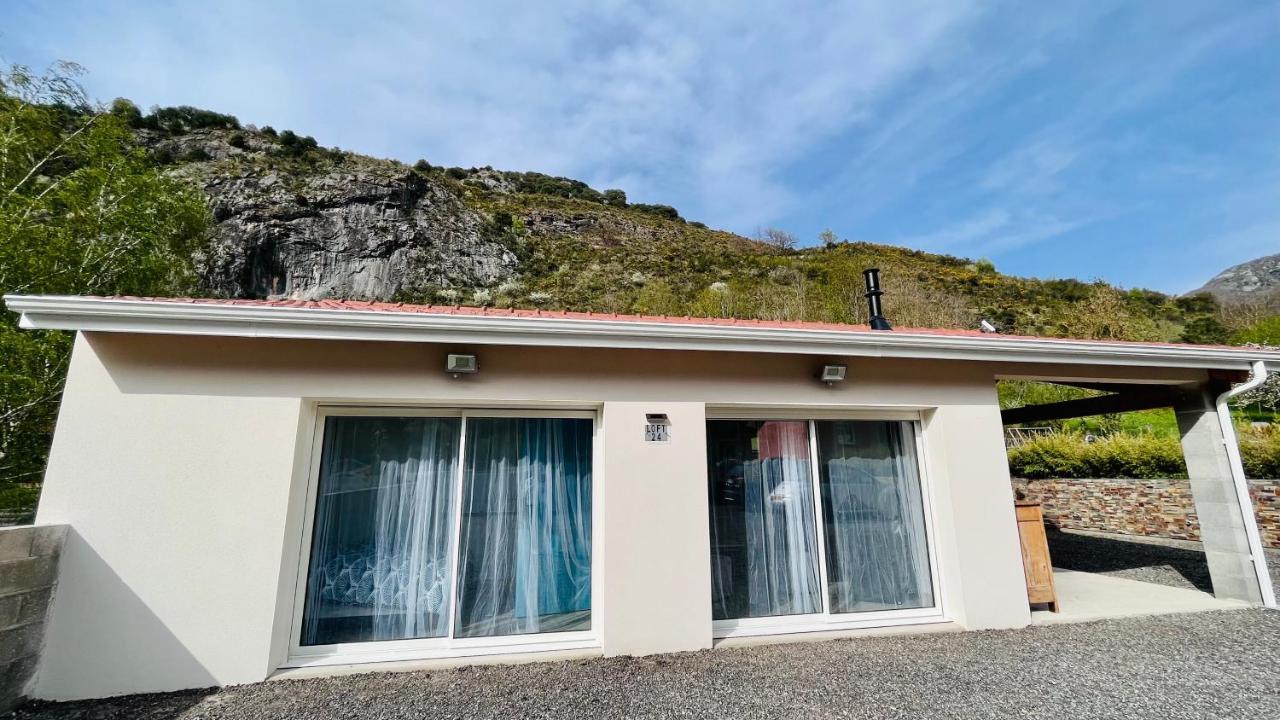 Loft24 Fibre Tout Compris Ussat Buitenkant foto