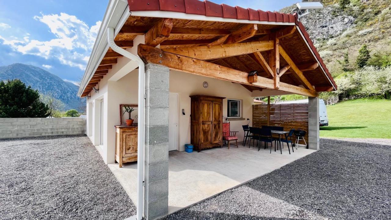 Loft24 Fibre Tout Compris Ussat Buitenkant foto