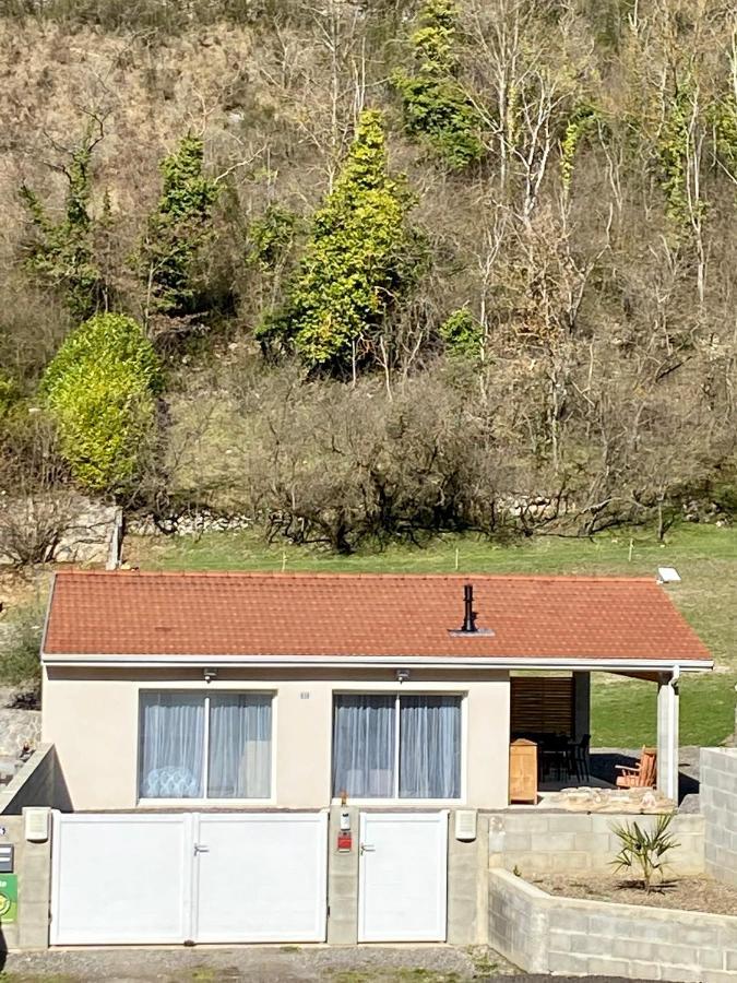 Loft24 Fibre Tout Compris Ussat Buitenkant foto