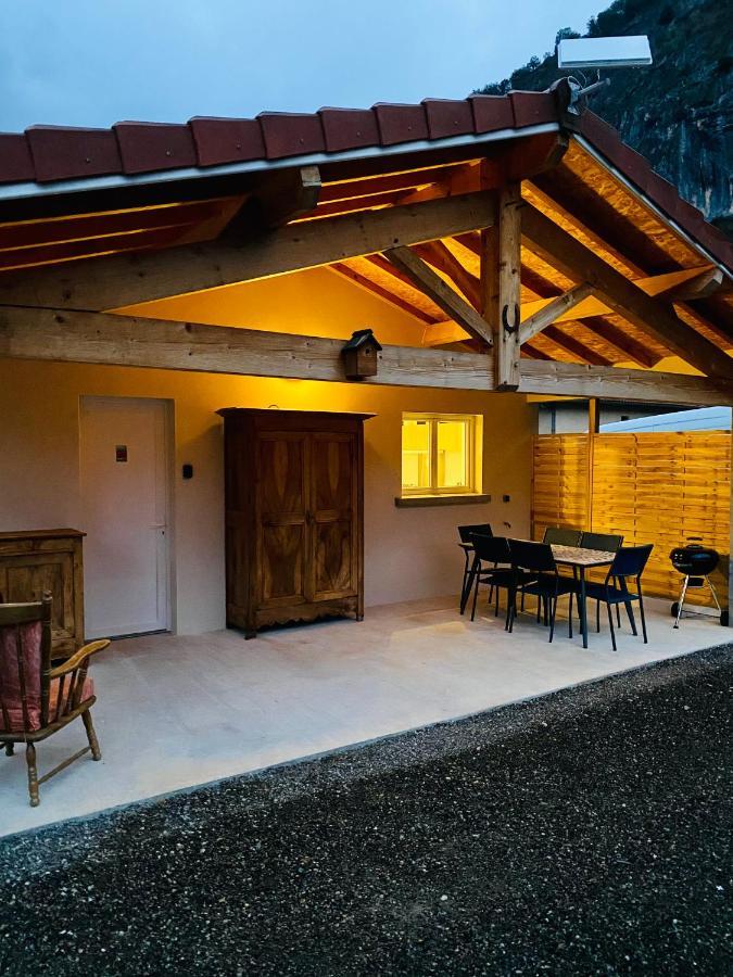 Loft24 Fibre Tout Compris Ussat Buitenkant foto